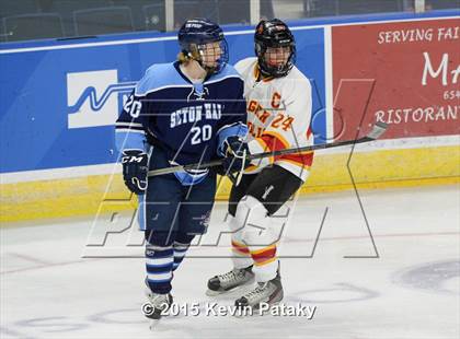 Thumbnail 1 in Seton Hall Prep vs. Bergen Catholic (Notre Dame New Year's Invitational Consolation) photogallery.