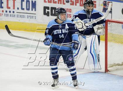 Thumbnail 2 in Seton Hall Prep vs. Bergen Catholic (Notre Dame New Year's Invitational Consolation) photogallery.