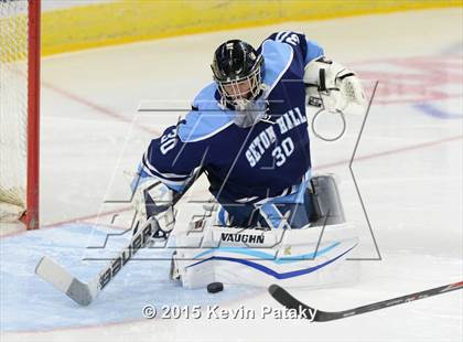 Thumbnail 2 in Seton Hall Prep vs. Bergen Catholic (Notre Dame New Year's Invitational Consolation) photogallery.
