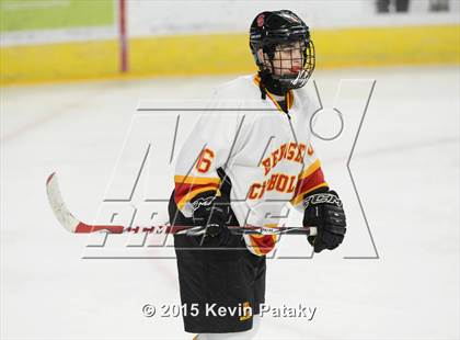 Thumbnail 1 in Seton Hall Prep vs. Bergen Catholic (Notre Dame New Year's Invitational Consolation) photogallery.