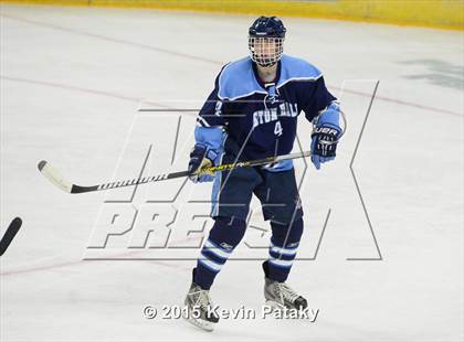 Thumbnail 2 in Seton Hall Prep vs. Bergen Catholic (Notre Dame New Year's Invitational Consolation) photogallery.