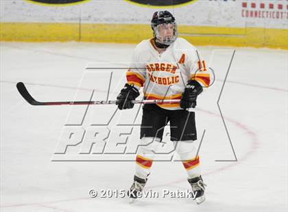 Thumbnail 3 in Seton Hall Prep vs. Bergen Catholic (Notre Dame New Year's Invitational Consolation) photogallery.