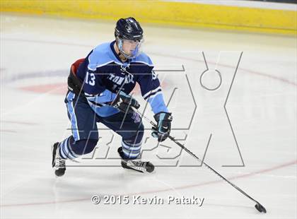 Thumbnail 2 in Seton Hall Prep vs. Bergen Catholic (Notre Dame New Year's Invitational Consolation) photogallery.