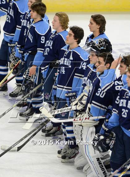 Thumbnail 2 in Seton Hall Prep vs. Bergen Catholic (Notre Dame New Year's Invitational Consolation) photogallery.