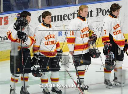 Thumbnail 3 in Seton Hall Prep vs. Bergen Catholic (Notre Dame New Year's Invitational Consolation) photogallery.