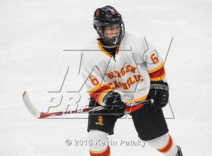 Thumbnail 1 in Seton Hall Prep vs. Bergen Catholic (Notre Dame New Year's Invitational Consolation) photogallery.
