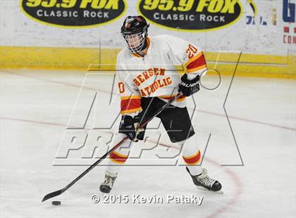 Thumbnail 3 in Seton Hall Prep vs. Bergen Catholic (Notre Dame New Year's Invitational Consolation) photogallery.