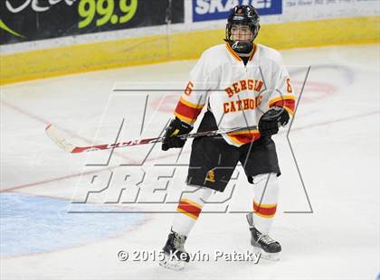 Thumbnail 1 in Seton Hall Prep vs. Bergen Catholic (Notre Dame New Year's Invitational Consolation) photogallery.