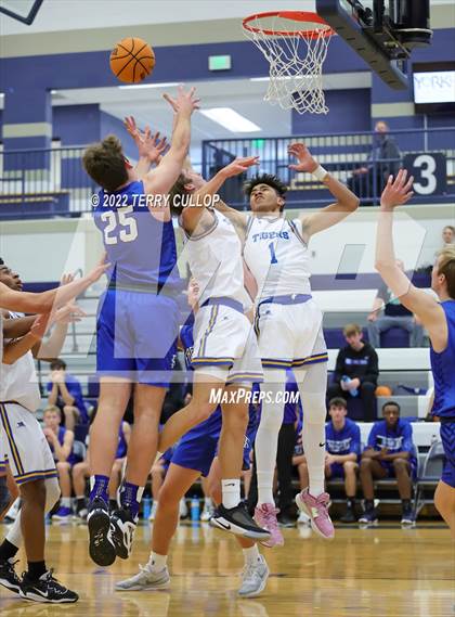 Thumbnail 1 in Fremont vs. Orem (Corner Canyon Tournament of Champions) photogallery.