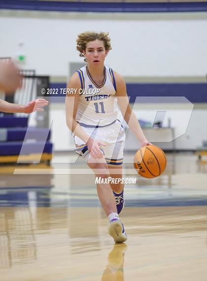 Thumbnail 2 in Fremont vs. Orem (Corner Canyon Tournament of Champions) photogallery.