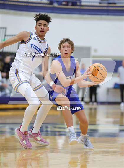 Thumbnail 3 in Fremont vs. Orem (Corner Canyon Tournament of Champions) photogallery.