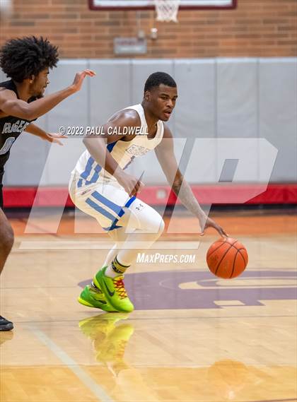 Thumbnail 2 in Rogers vs Graham-Kapowsin (SPSL 4A playoff) photogallery.