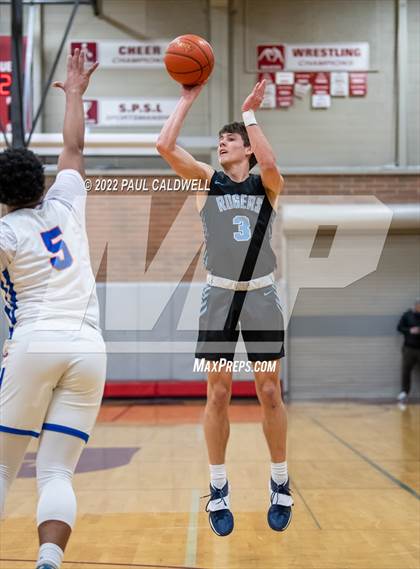 Thumbnail 3 in Rogers vs Graham-Kapowsin (SPSL 4A playoff) photogallery.