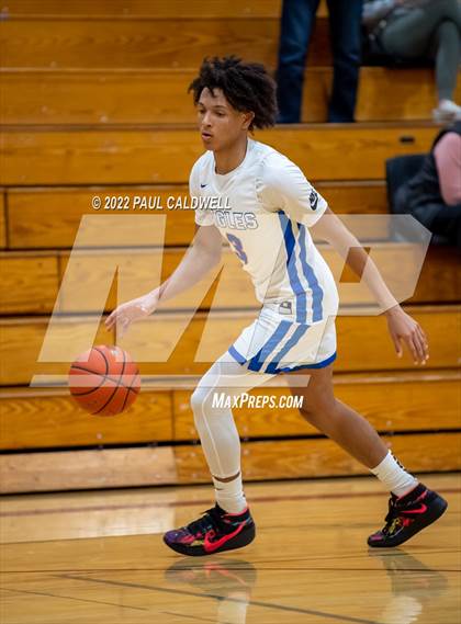 Thumbnail 1 in Rogers vs Graham-Kapowsin (SPSL 4A playoff) photogallery.