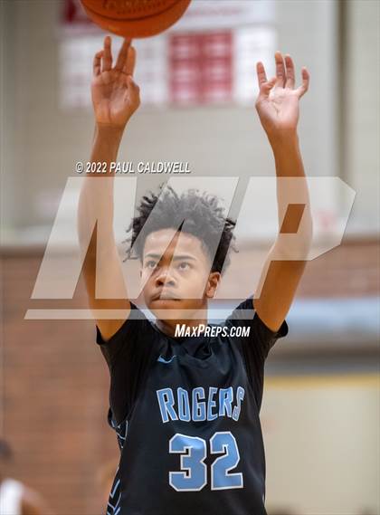 Thumbnail 2 in Rogers vs Graham-Kapowsin (SPSL 4A playoff) photogallery.