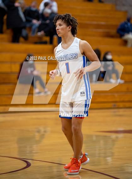 Thumbnail 3 in Rogers vs Graham-Kapowsin (SPSL 4A playoff) photogallery.