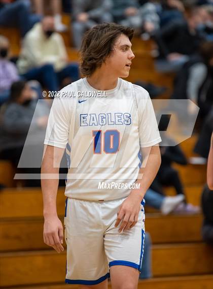 Thumbnail 1 in Rogers vs Graham-Kapowsin (SPSL 4A playoff) photogallery.