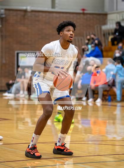 Thumbnail 3 in Rogers vs Graham-Kapowsin (SPSL 4A playoff) photogallery.