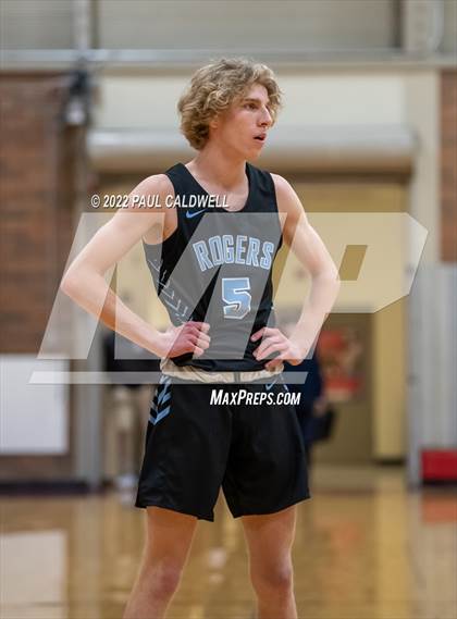 Thumbnail 3 in Rogers vs Graham-Kapowsin (SPSL 4A playoff) photogallery.