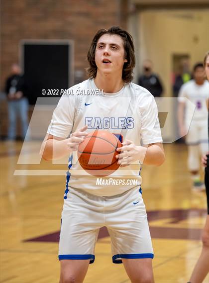 Thumbnail 1 in Rogers vs Graham-Kapowsin (SPSL 4A playoff) photogallery.