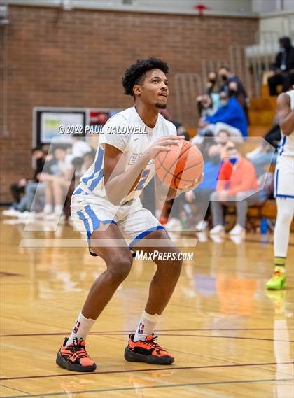 Thumbnail 1 in Rogers vs Graham-Kapowsin (SPSL 4A playoff) photogallery.