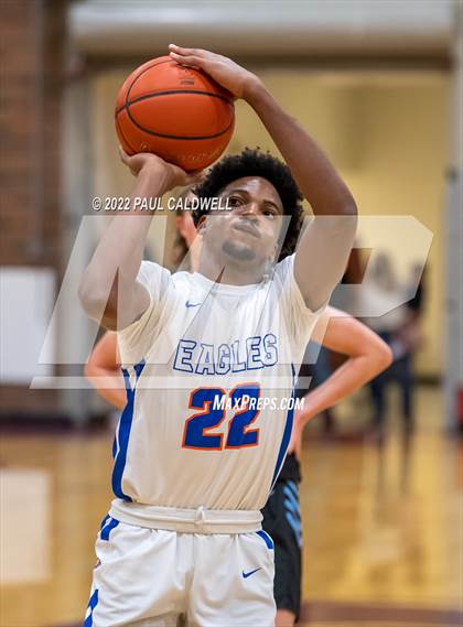 Thumbnail 1 in Rogers vs Graham-Kapowsin (SPSL 4A playoff) photogallery.