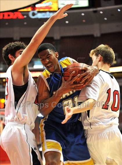 Thumbnail 3 in Gahr vs. Harvard-Westlake (CIF SS D3-A Final)  photogallery.