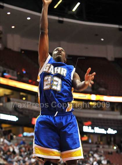 Thumbnail 1 in Gahr vs. Harvard-Westlake (CIF SS D3-A Final)  photogallery.