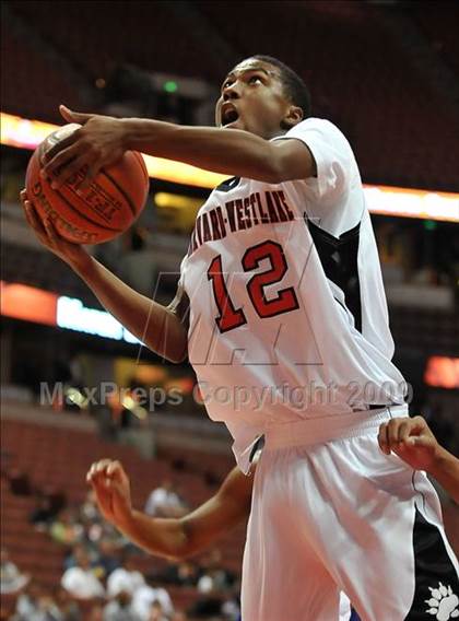 Thumbnail 2 in Gahr vs. Harvard-Westlake (CIF SS D3-A Final)  photogallery.