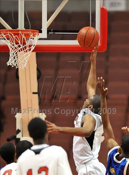 Thumbnail 2 in Gahr vs. Harvard-Westlake (CIF SS D3-A Final)  photogallery.