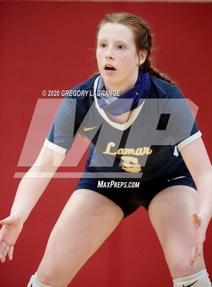 Thumbnail 1 in Lamar vs Martin photogallery.