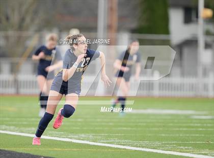 Thumbnail 1 in Bellevue vs Roosevelt (WIAA 3A Semifinal) photogallery.