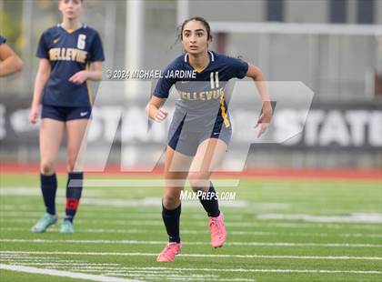 Thumbnail 3 in Bellevue vs Roosevelt (WIAA 3A Semifinal) photogallery.