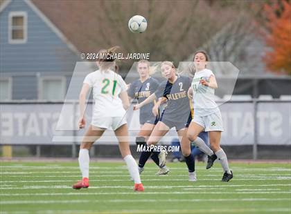 Thumbnail 1 in Bellevue vs Roosevelt (WIAA 3A Semifinal) photogallery.