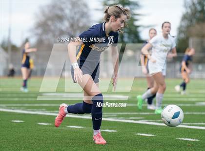 Thumbnail 3 in Bellevue vs Roosevelt (WIAA 3A Semifinal) photogallery.