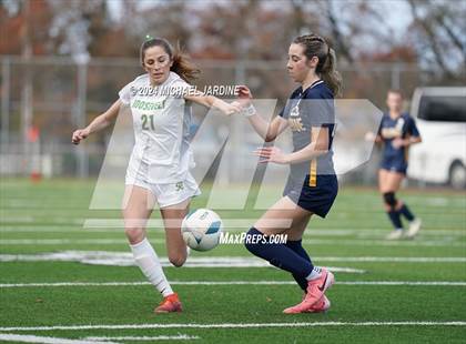 Thumbnail 2 in Bellevue vs Roosevelt (WIAA 3A Semifinal) photogallery.