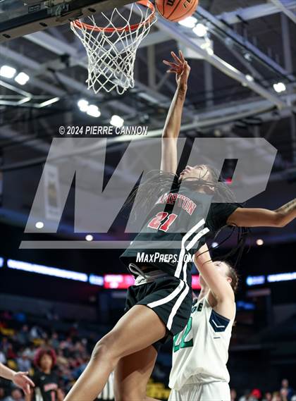 Thumbnail 1 in Woodgrove vs. Hampton (VHSL Class 4 State Final) photogallery.