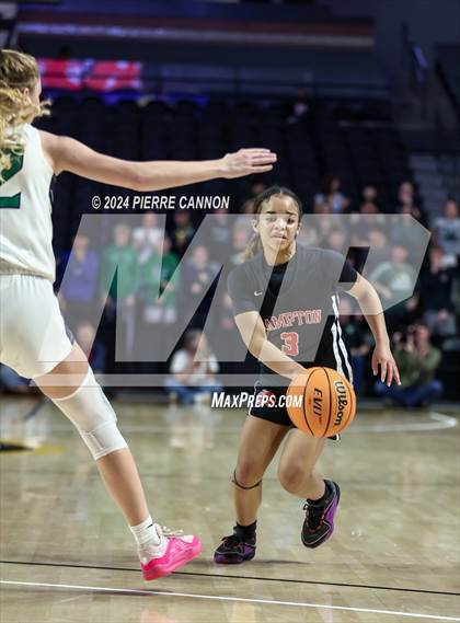 Thumbnail 3 in Woodgrove vs. Hampton (VHSL Class 4 State Final) photogallery.