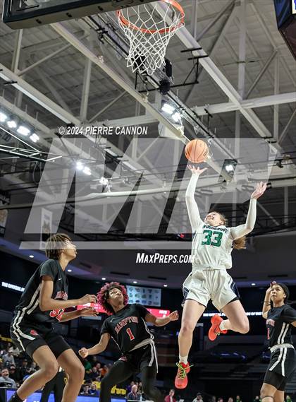 Thumbnail 3 in Woodgrove vs. Hampton (VHSL Class 4 State Final) photogallery.