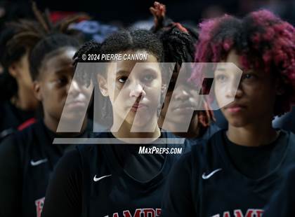 Thumbnail 1 in Woodgrove vs. Hampton (VHSL Class 4 State Final) photogallery.
