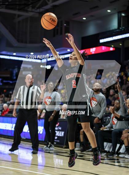 Thumbnail 2 in Woodgrove vs. Hampton (VHSL Class 4 State Final) photogallery.