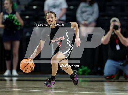 Thumbnail 2 in Woodgrove vs. Hampton (VHSL Class 4 State Final) photogallery.