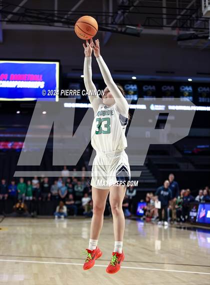 Thumbnail 2 in Woodgrove vs. Hampton (VHSL Class 4 State Final) photogallery.