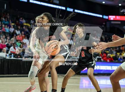 Thumbnail 1 in Woodgrove vs. Hampton (VHSL Class 4 State Final) photogallery.