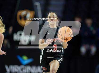 Thumbnail 3 in Woodgrove vs. Hampton (VHSL Class 4 State Final) photogallery.