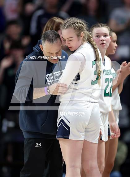 Thumbnail 3 in Woodgrove vs. Hampton (VHSL Class 4 State Final) photogallery.