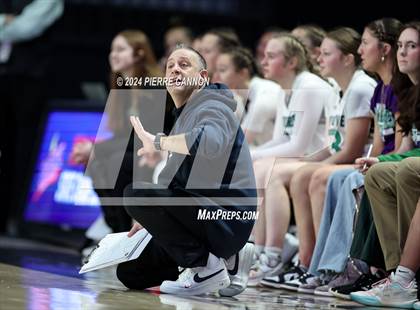 Thumbnail 1 in Woodgrove vs. Hampton (VHSL Class 4 State Final) photogallery.