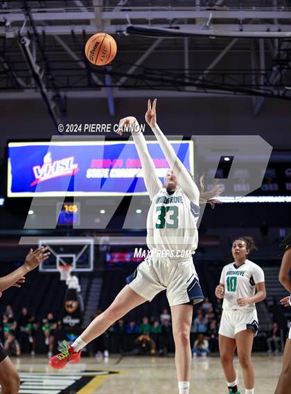 Thumbnail 2 in Woodgrove vs. Hampton (VHSL Class 4 State Final) photogallery.