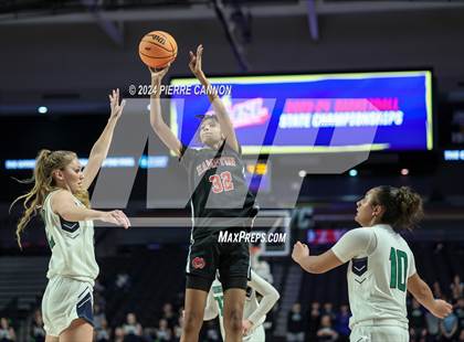 Thumbnail 2 in Woodgrove vs. Hampton (VHSL Class 4 State Final) photogallery.