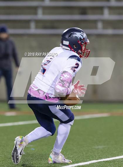 Thumbnail 3 in Shoreham-Wading River vs. Cold Spring Harbor (Long Island Class IV Championship) photogallery.